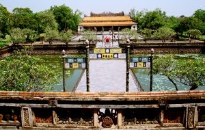 Vé máy bay đi Huế đường Trần Đại Nghĩa