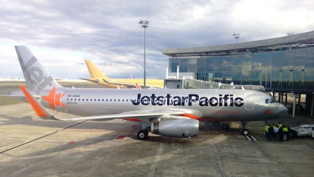 may bay Jetstar Pacific cat canh ve Viet Nam